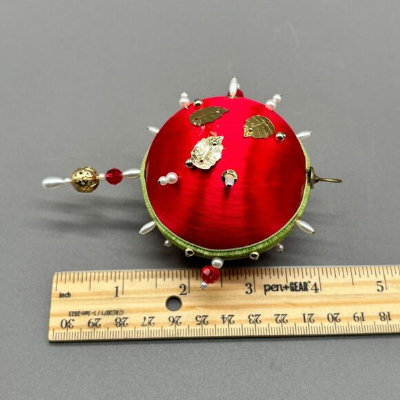 Vintage Handmade Push Pin Christmas Ornament Red Satin Gold Sequin Beaded White - Picture 6 of 6
